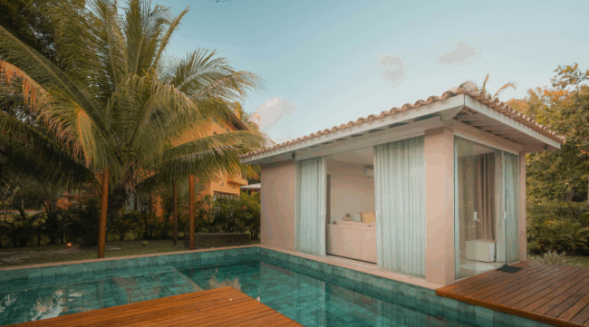 Ideas para integrar tu piscina en el jardín